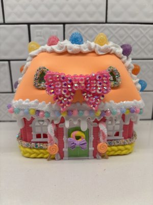Mini Candyland Gingerbread Christmas Dollhouse