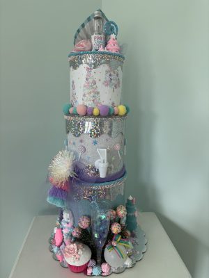 Three-tier Champagne & Cupcake Extreme Cake