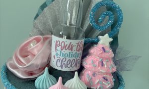 Three-tier Champagne & Cupcake Extreme Cake - Image 7